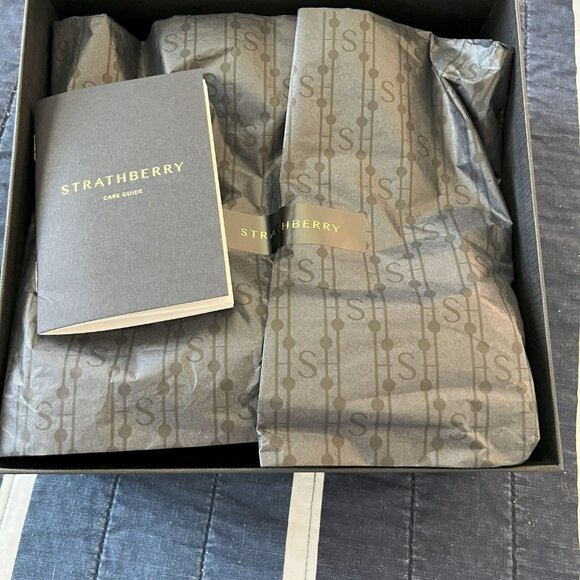 NEW Strathberry Nano Tote in Desert - Picture 10 of 11